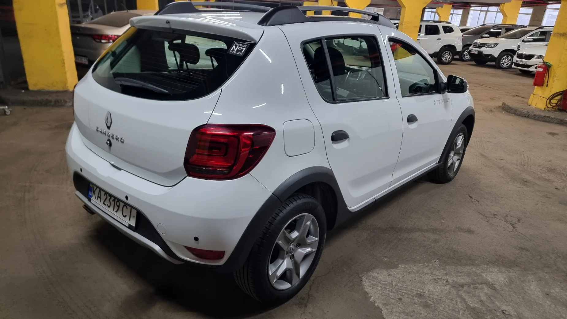 Renault Sandero Stepway photo